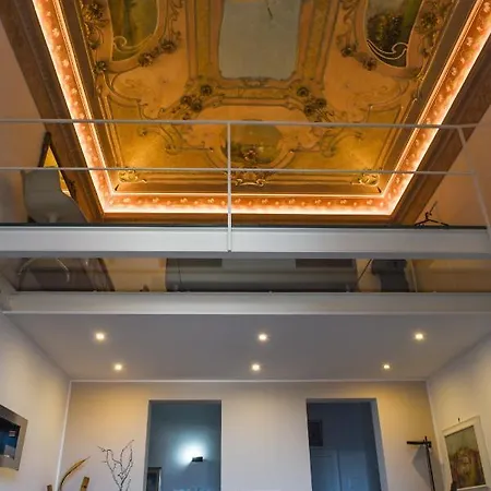 Exclusive Gina's Catania